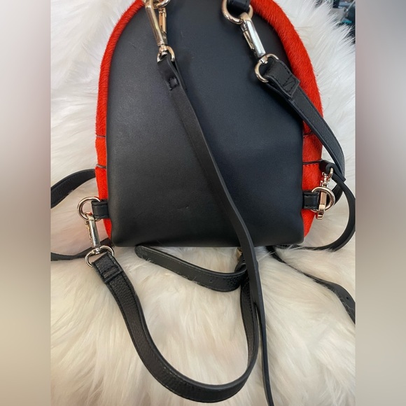 Zara women PONY-STYLE CALFSKIN BACKPACK - Picture 5 of 8